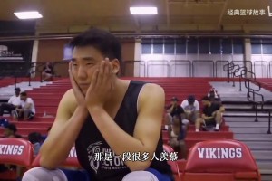 字母哥到访Slam Miami学校，和篮球爱好者们互动交流、合影留念！